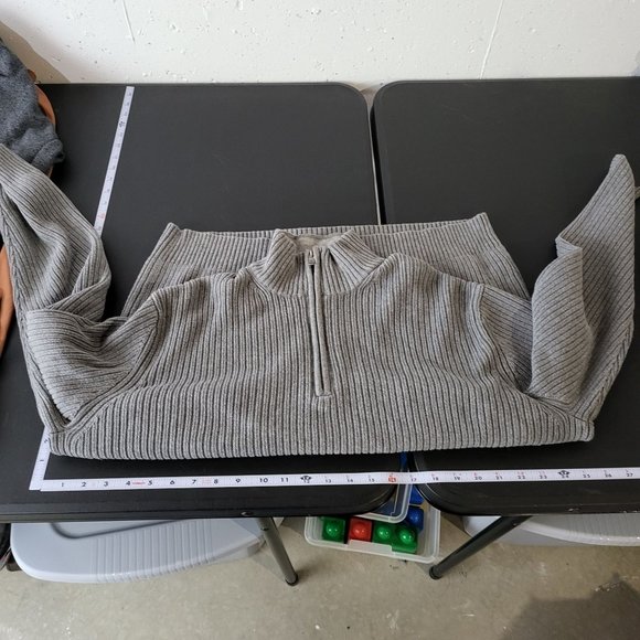 Calvin Klein Mens Gray Ribbed 1/4 Zip Sweater Size XXL Neutral Winter Preppy - Picture 7 of 10